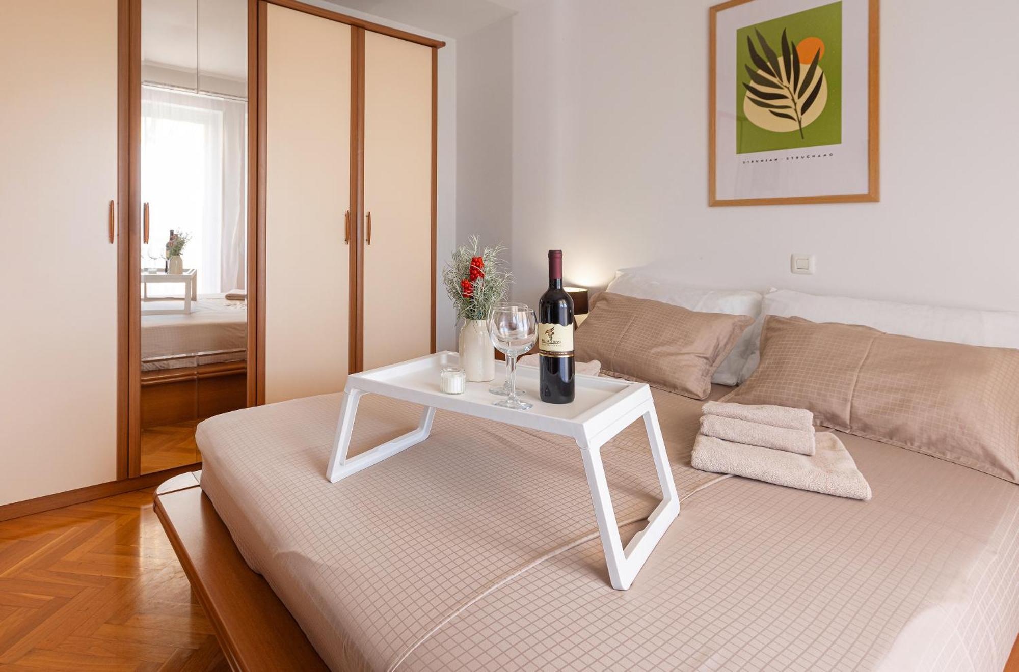 Appartamento House Olive Garden Strunjan Esterno foto