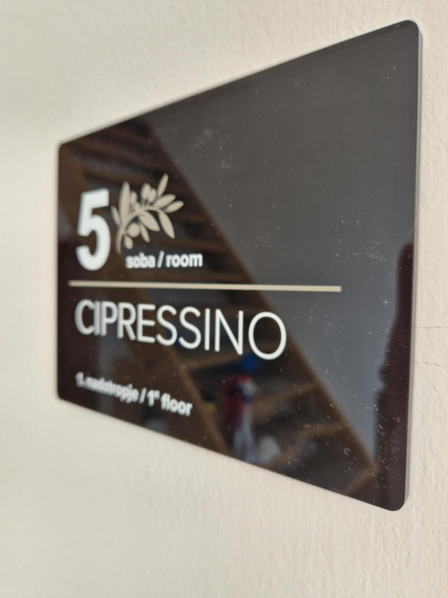 Appartamento House Olive Garden Strunjan Esterno foto